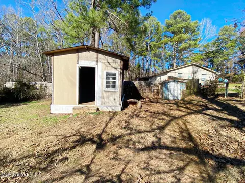 Exterior - 830 W Jasper St, Brandon, MS 39042 photo 2 of 5