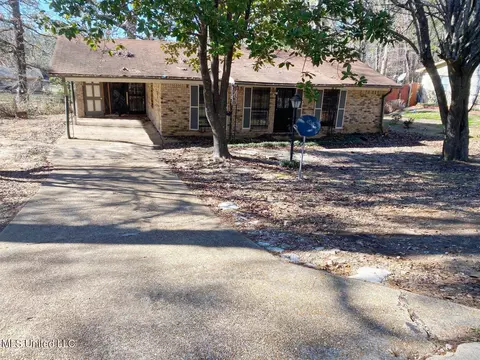 Exterior - 830 W Jasper St, Brandon, MS 39042 photo 5 of 5