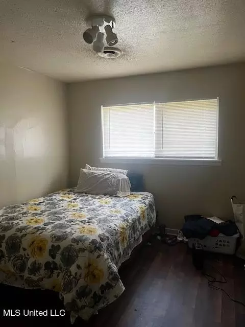 Bedroom - 109 Queen Anne Ln, Jackson, MS 39209 photo 1 of 1