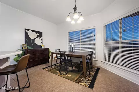 Dining - 522 Will Dr, Brandon, MS 39047 photo 1 of 2