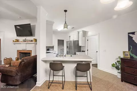 Kitchen - 522 Will Dr, Brandon, MS 39047 photo 1 of 4