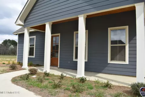 Exterior - 121 Trace Pointe Pl, Clinton, MS 39056 photo 3 of 9