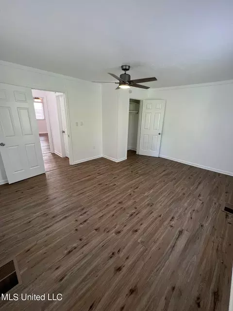 Bedroom - 1837 Westover St, Jackson, MS 39209 photo 2 of 2