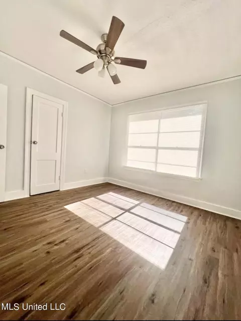 1432 Regina St, Jackson, MS 39209 photo 12