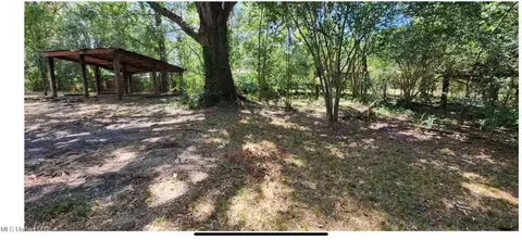 2823 Fairhill Dr, Jackson, MS 39212 photo 9