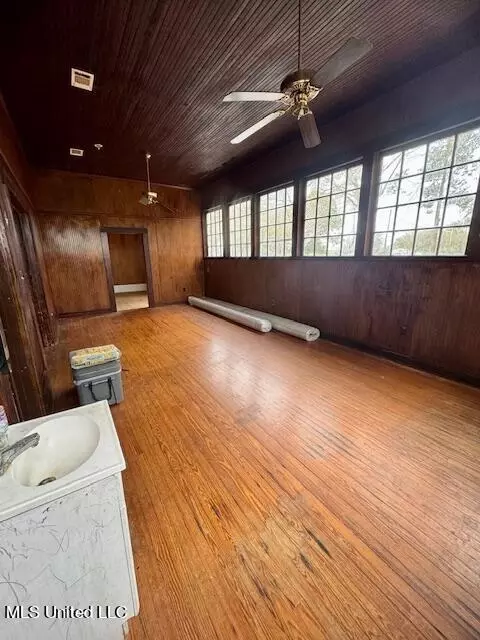 Other - 4230 Robinson Ave, Moss Point, MS 39563 photo 5 of 8
