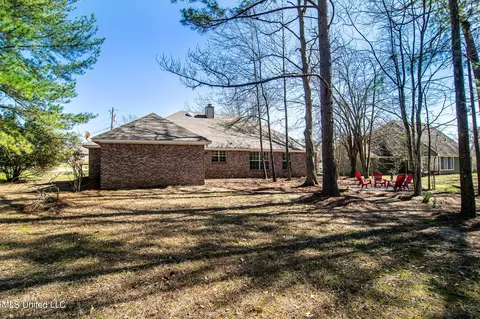 Exterior - 3116 Tynes Dr, Byram, MS 39272 photo 3 of 5