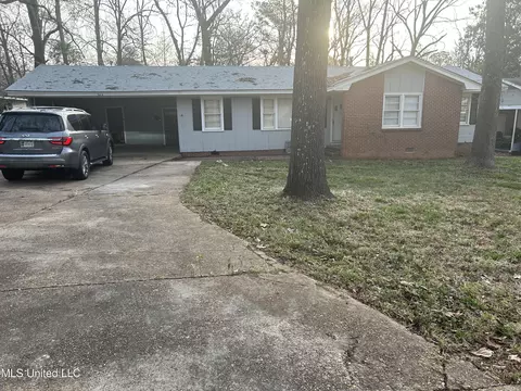 3164 Bilgray Dr, Jackson, MS 39212 photo 2