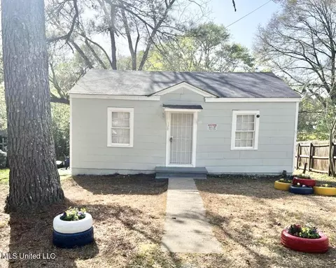 128 Carolyn Ave, Jackson, MS 39209 photo 1