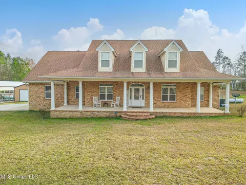 7960 Morning Glory Rd, Vancleave, MS 39565