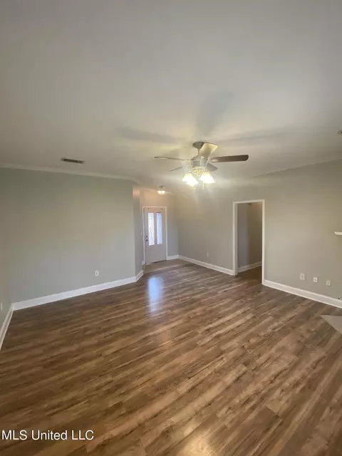 Other - 401 Edgewater Branch Dr, Brandon, MS 39042 photo 2 of 9