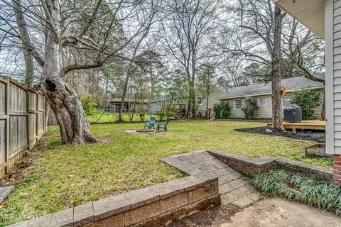 Exterior - 1030 Cedar Hill Dr, Jackson, MS 39206 photo 10 of 22