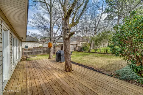 Exterior - 1030 Cedar Hill Dr, Jackson, MS 39206 photo 2 of 22