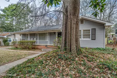 Exterior - 1030 Cedar Hill Dr, Jackson, MS 39206 photo 20 of 22