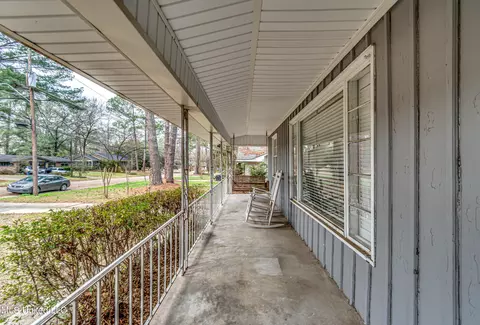 Exterior - 1030 Cedar Hill Dr, Jackson, MS 39206 photo 19 of 22