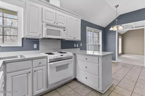 416 Oak Bend Bnd, Brandon, MS 39047 photo 8