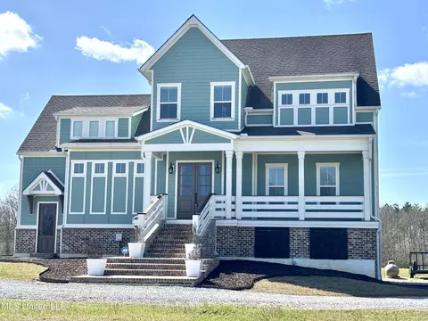 493 N North Hill Dr, Carriere, MS 39426