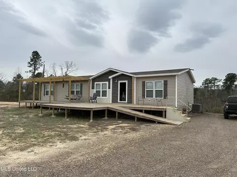 267 Ponder Mason Rd, Mendenhall, MS 39114