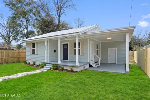 2407 Bullis Ave, Gulfport, MS 39501