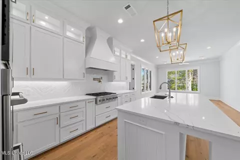 Kitchen - 120 Ironwood Plantation Blvd, Madison, MS 39110 photo 1 of 3