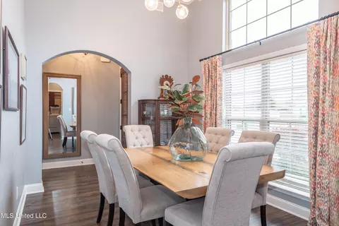 Dining - 1325 Fieldstone St, Hernando, MS 38632 photo 2 of 2