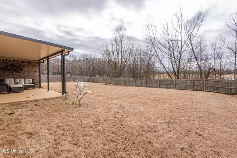 Exterior - 1325 Fieldstone St, Hernando, MS 38632 photo 7 of 9