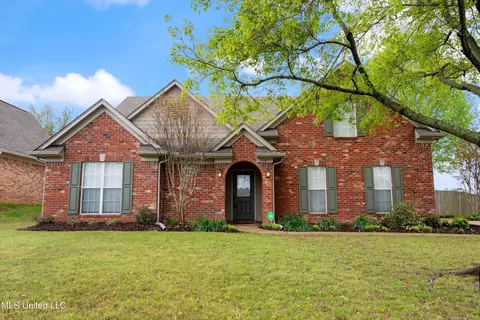 2559 Baird Dr, Southaven, MS 38672