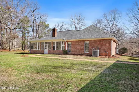 Exterior - 111 Ashley Cv, Brandon, MS 39047 photo 8 of 13