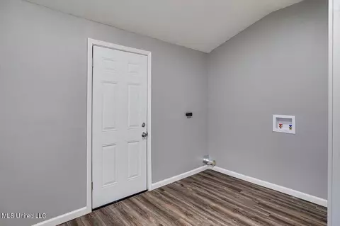 Other - 390 Northside Cir, Jackson, MS 39206 photo 2 of 8