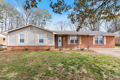 119 Lively St, Senatobia, MS 38668