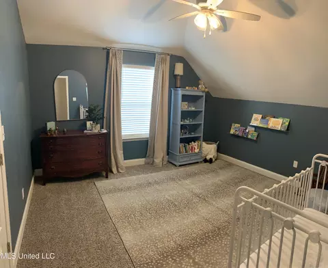 Bedroom - 702 Dudley Dr, Hernando, MS 38632 photo 5 of 11