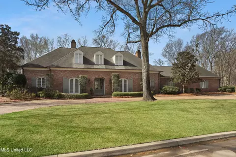 1124 Annandale Dr, Madison, MS 39110