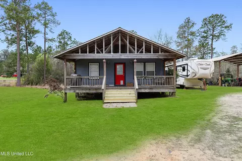111 Daniels Way, Saucier, MS 39574