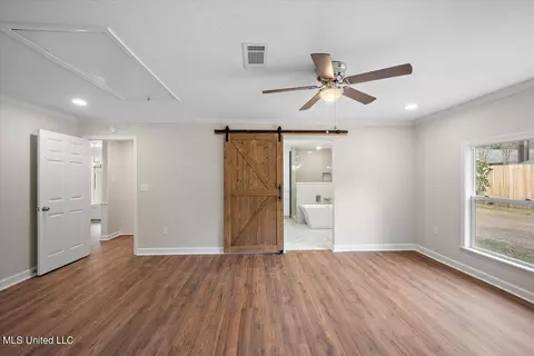 Bedroom - 5460 Briarfield Rd, Jackson, MS 39211 photo 1 of 2