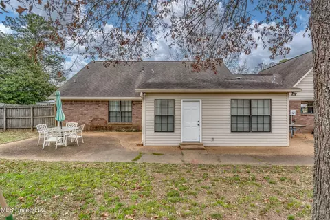 Exterior - 102 Ditto Cir, Brandon, MS 39042 photo 8 of 13