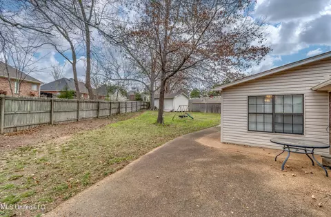 Exterior - 102 Ditto Cir, Brandon, MS 39042 photo 5 of 13