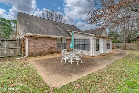 Exterior - 102 Ditto Cir, Brandon, MS 39042 photo 6 of 13