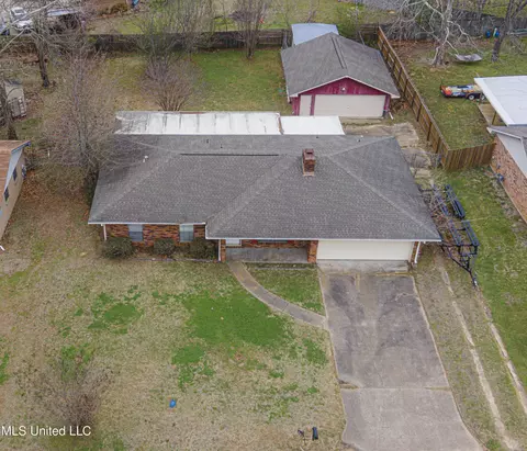 829 Black Oak Cir, Pearl, MS 39208