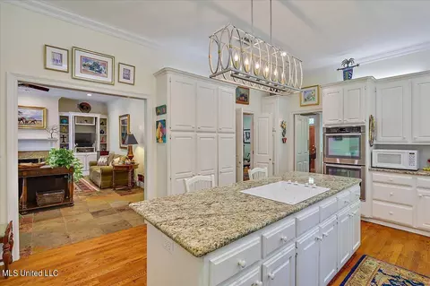 Kitchen - 106 Norfleet Way, Madison, MS 39110 photo 4 of 5