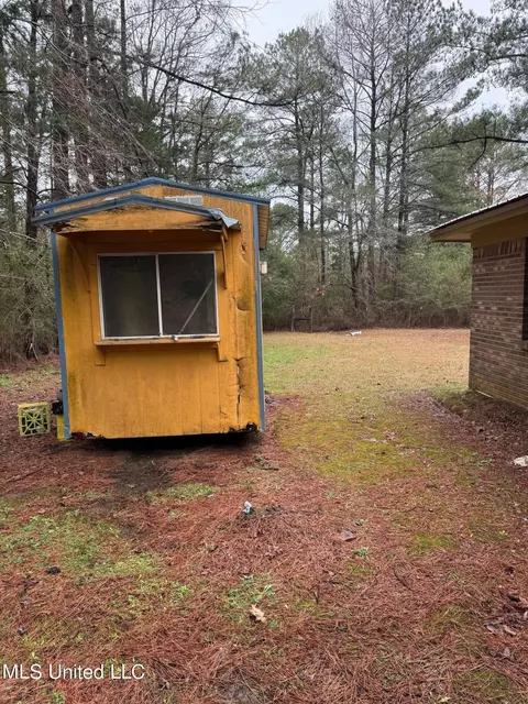 Exterior - 156 Garrett Rd, Florence, MS 39073 photo 10 of 14