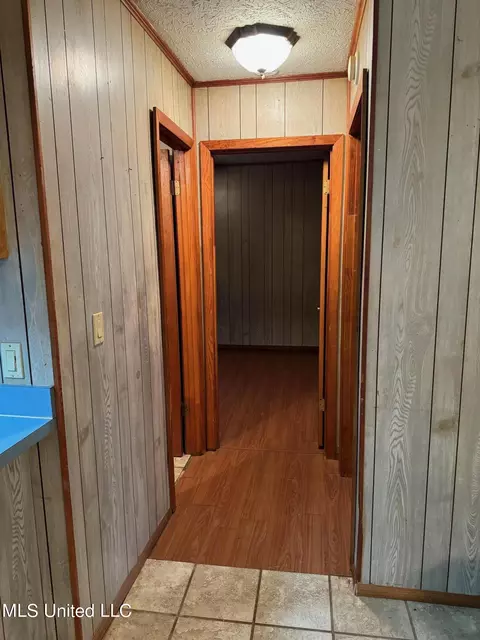 Entry Way - 156 Garrett Rd, Florence, MS 39073 photo 1 of 2