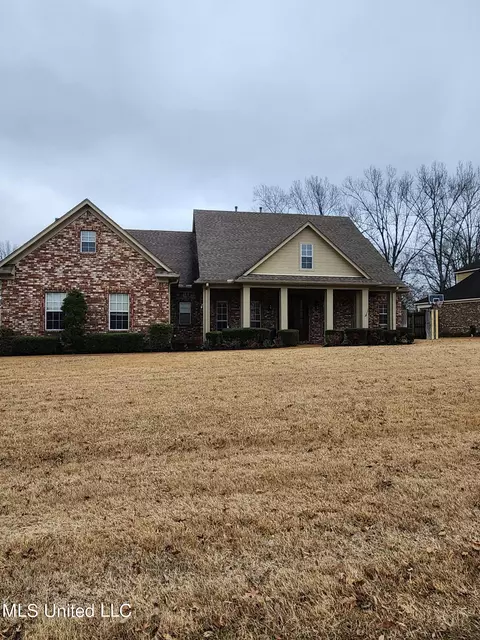 Exterior - 1750 Ready Dr, Hernando, MS 38632 photo 7 of 22