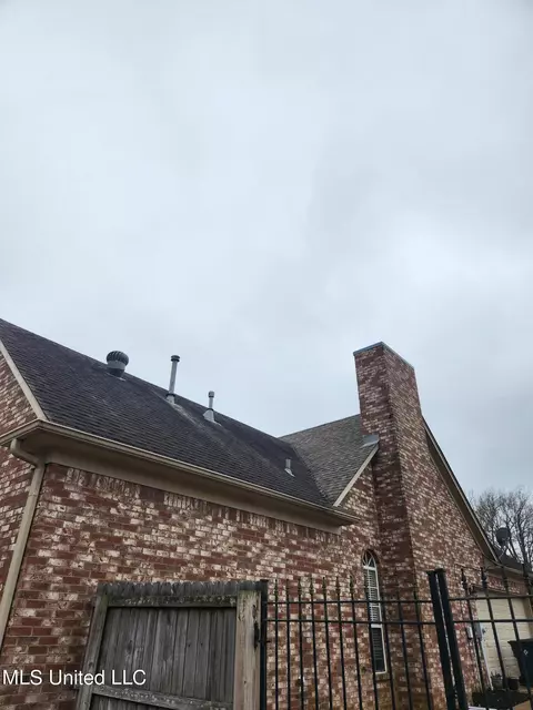 Exterior - 1750 Ready Dr, Hernando, MS 38632 photo 8 of 22