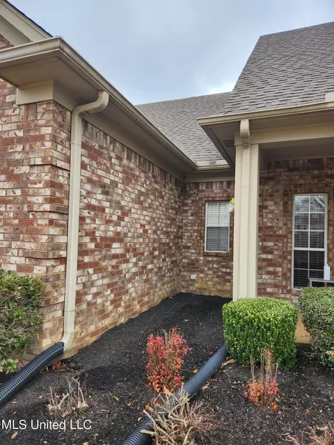 Exterior - 1750 Ready Dr, Hernando, MS 38632 photo 19 of 22