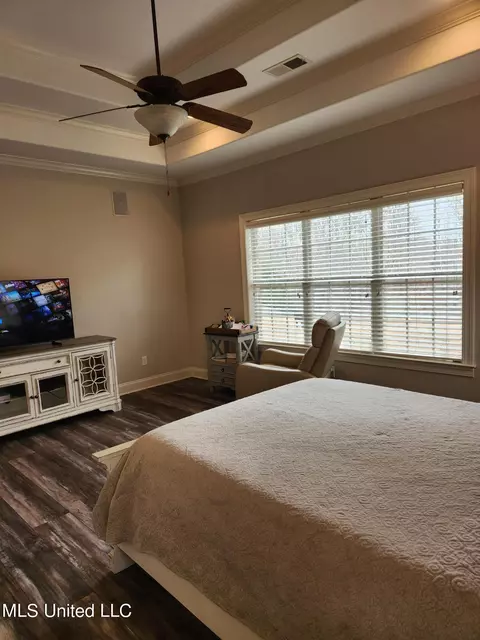 Bedroom - 1750 Ready Dr, Hernando, MS 38632 photo 5 of 15