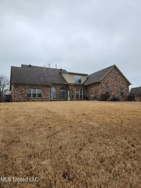 Exterior - 1750 Ready Dr, Hernando, MS 38632 photo 17 of 22