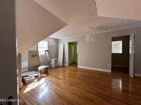 1306 Robert Dr, Jackson, MS 39211 photo 13