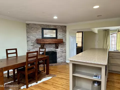 1306 Robert Dr, Jackson, MS 39211 photo 6