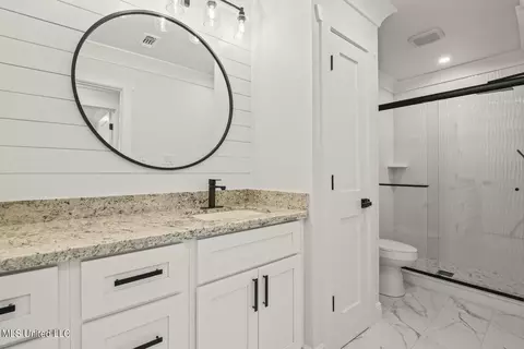 Bath - 5569 E Diamondhead Dr, Diamondhead, MS 39525 photo 2 of 2