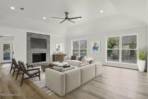 Living - 5569 E Diamondhead Dr, Diamondhead, MS 39525 photo 1 of 3